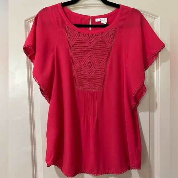 ANTHROPOLOGIE MEADOW RUE Anele Blouse Flutter Short Sleeve Top Lace Red Medium - Picture 1 of 6